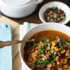extra-lean turkey chill with kale